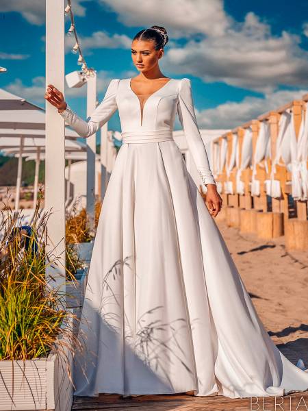MS Moda Berta Quelle robe de mariée à 50 ans pour un mariage chic sur Marseille proche d'Aubagne 