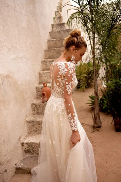 Robe mariée médiévale pas cher Marseille