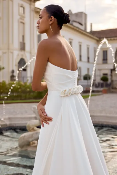 details-attache-traine-amovible-robe-mariee.