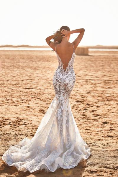 showroom de robes de mariée  milla nova à tarifs abordables Vérona Sposa sur Marseille