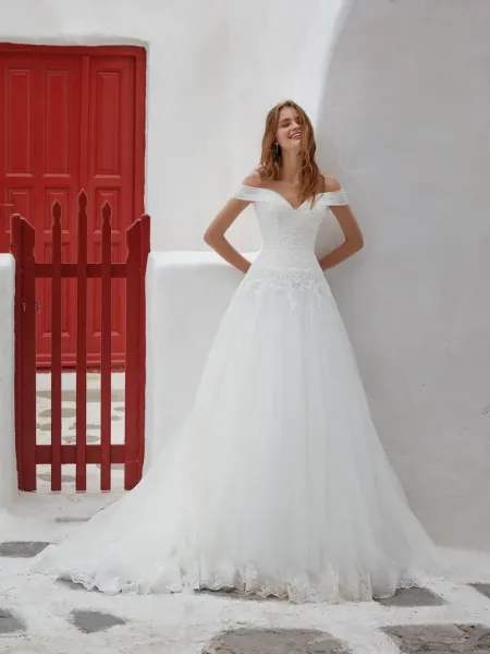 Robe de mariée grande taille princesse à Marseille, boutique Vérona Sposa
