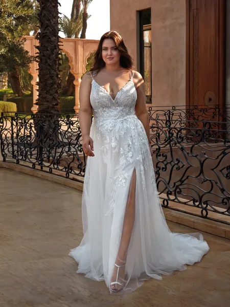Robe de mariée grande taille princesse à Marseille, showroom Vérona Sposa près de Toulon