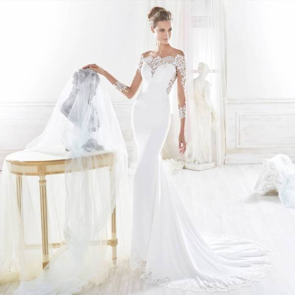   Robe mariée sirène Nicole Spose crêpe fluide dentelle transparente boutique Verona Sposa Marseille