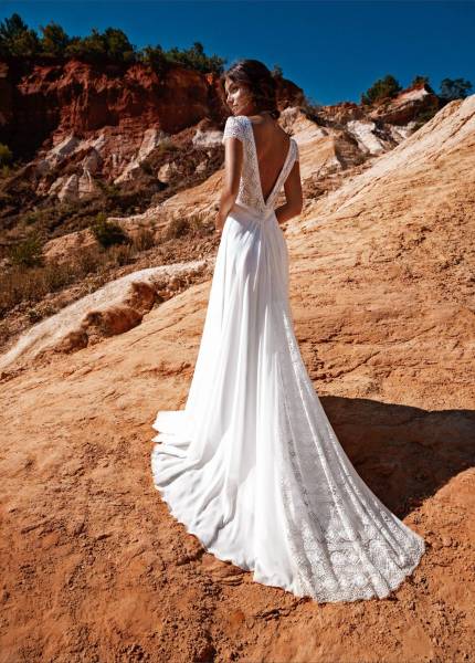 Robe bohème Sincerity chez Verona Sposa.