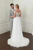 Notre zone d'activité pour ce service Acheter une robe de mariée fourreau en dentelle ou satin, courte ou longue, disponible en tailles XS à XXL, pour une cérémonie élégante
